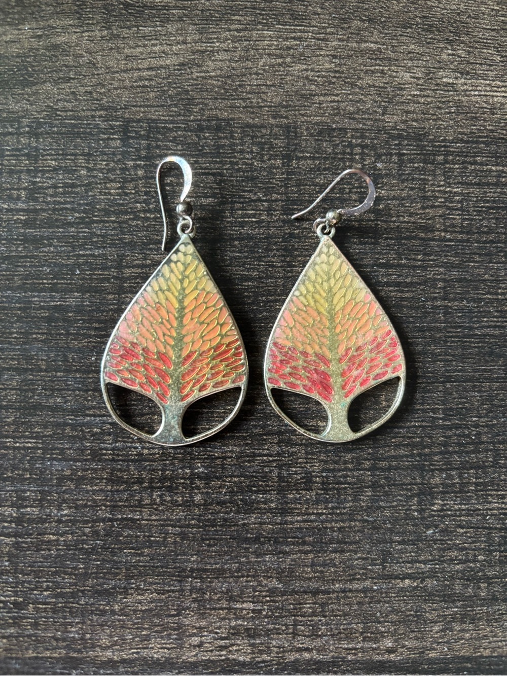 Vintage Style Enamel Tree of Life Teardrop Dangle Earrings Crimson & Gold - Picture 4 of 6